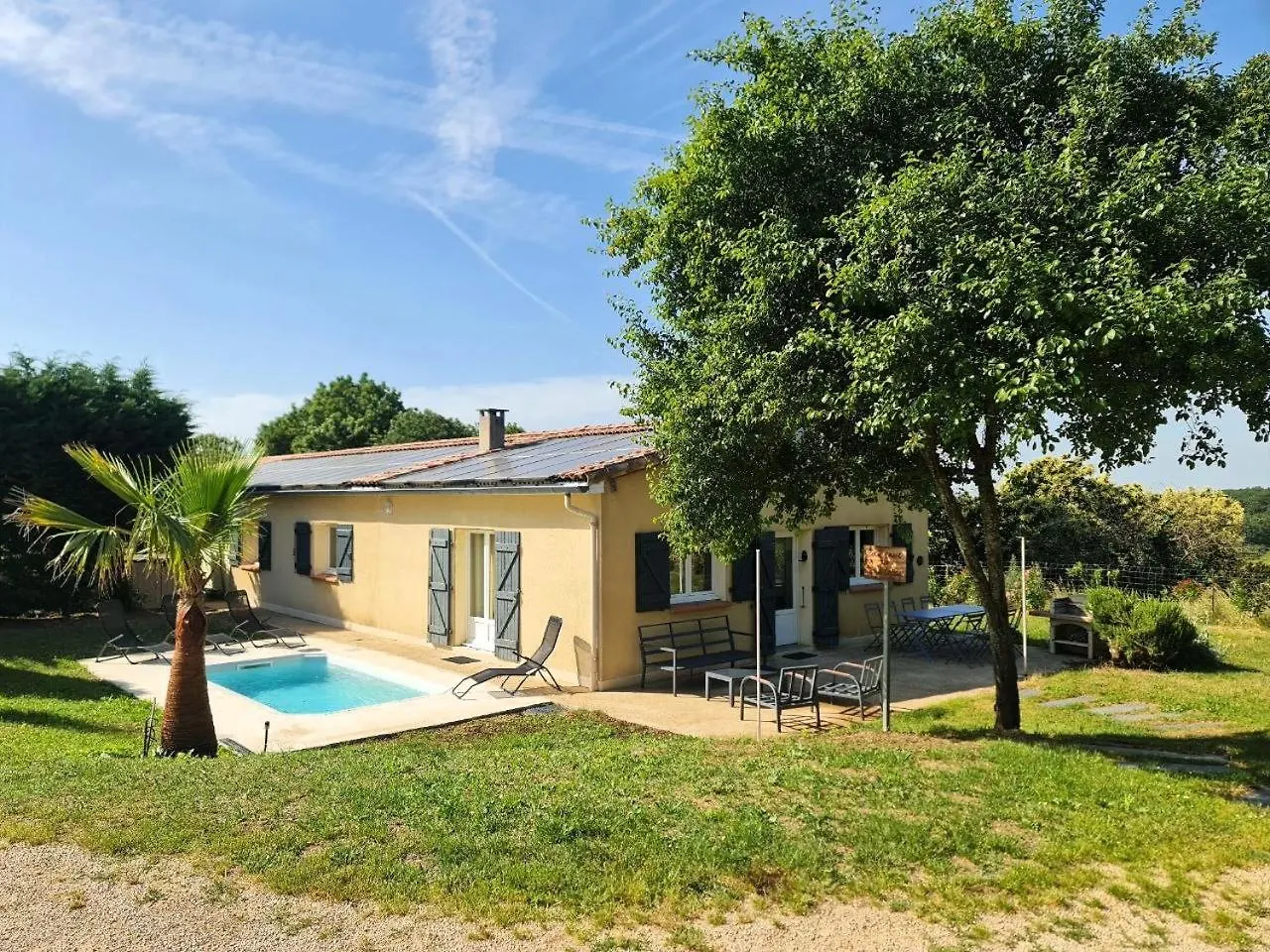 Holiday home Le Grand Cottage Nature Piscine Chauffee Privee Du Tarn Entre Toulouse Et Albi & Les Cottages Du Tarn